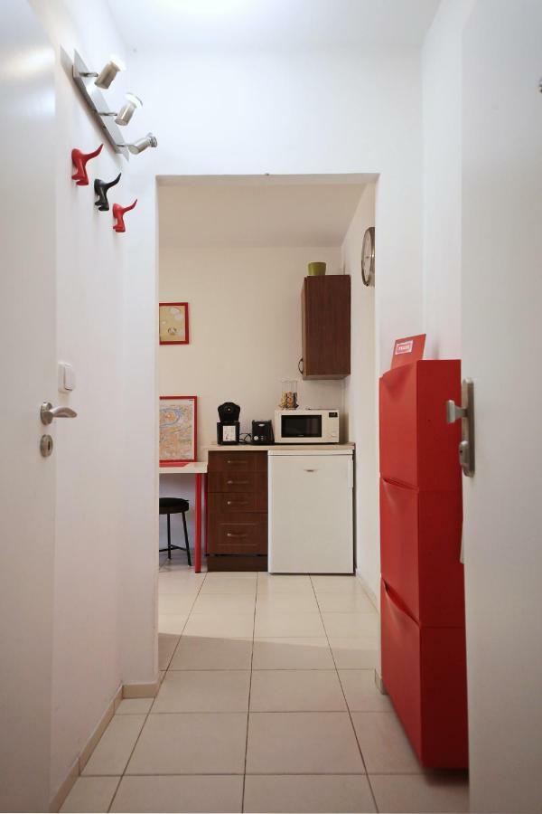 פראג Invalidovna Apartment מראה חיצוני תמונה